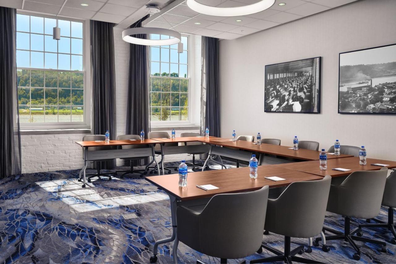 Fairfield Inn & Suites Madison Historic Eagle Cotton Mill Ngoại thất bức ảnh