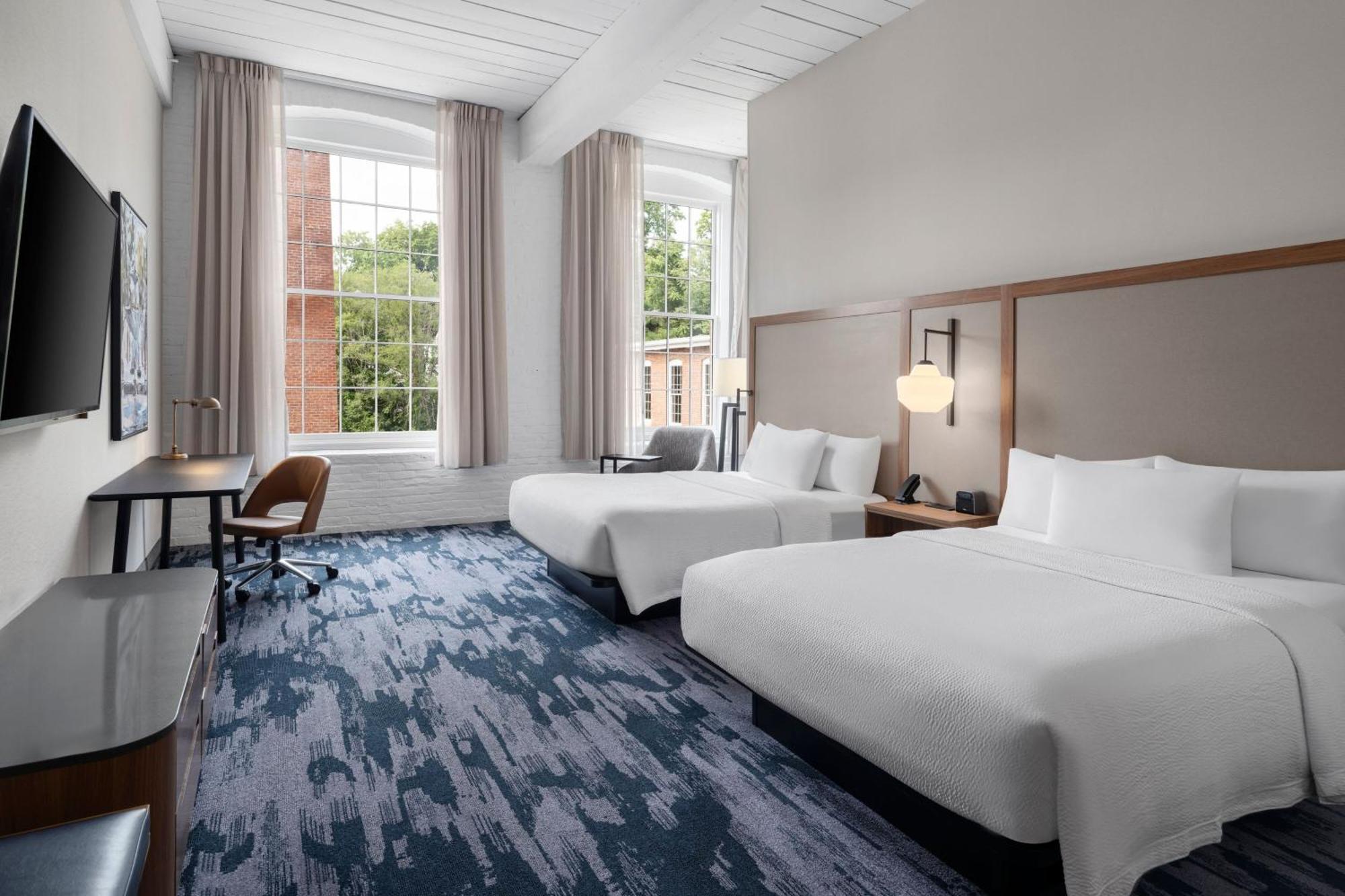 Fairfield Inn & Suites Madison Historic Eagle Cotton Mill Ngoại thất bức ảnh