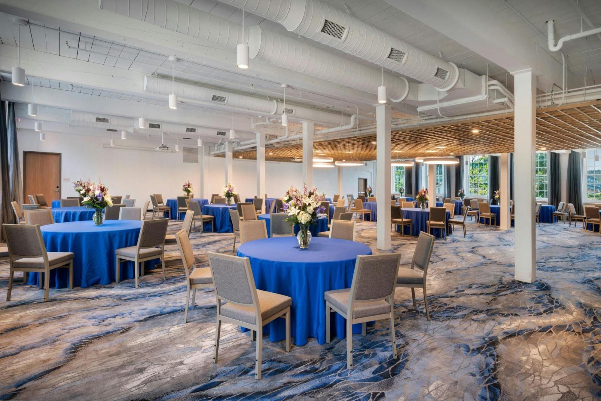Fairfield Inn & Suites Madison Historic Eagle Cotton Mill Ngoại thất bức ảnh